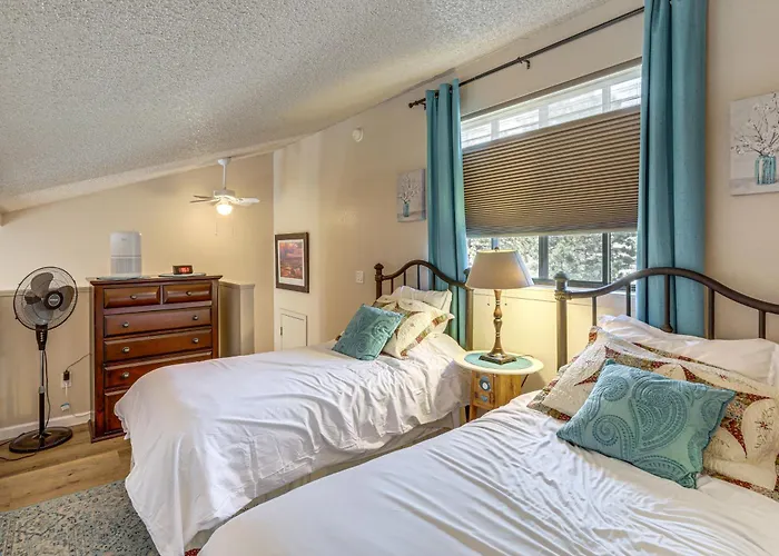 Walk To Golf & Trails! 'aspen House' In